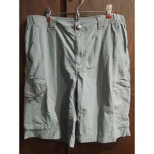 Columbia Shorts Mens 34 Omni Shade Quick Dry Hiking Cargo Grey 9” Inseam outdoor